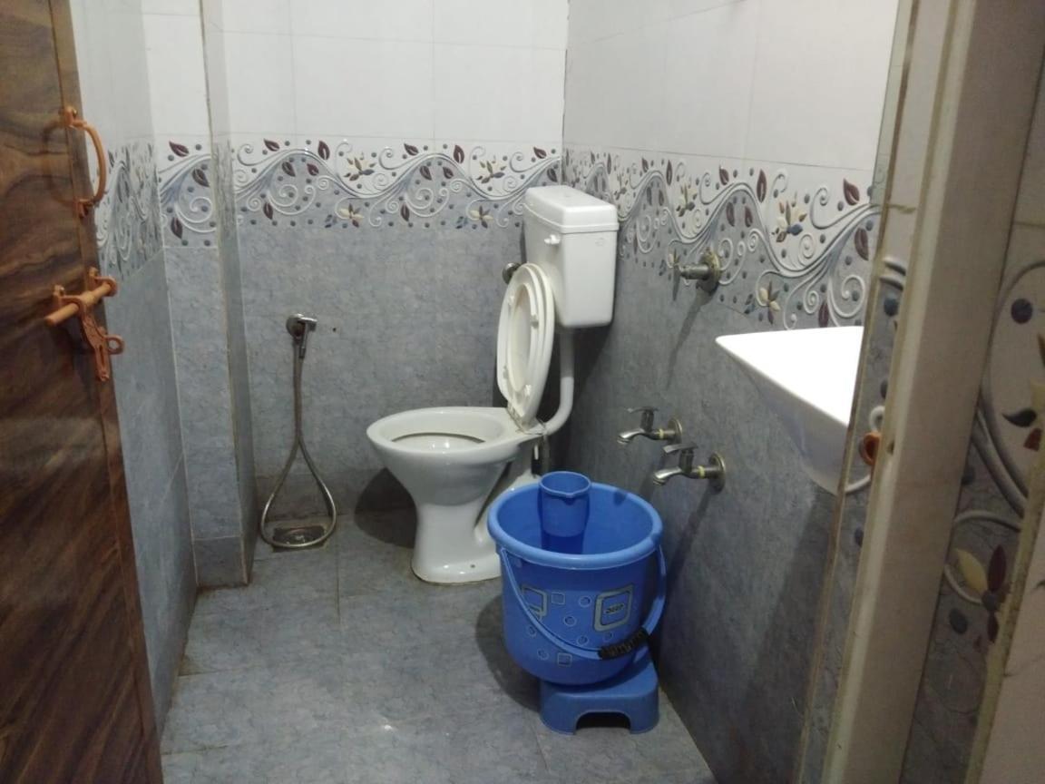 Hotel Shree Krishna Ahmedabad Ngoại thất bức ảnh