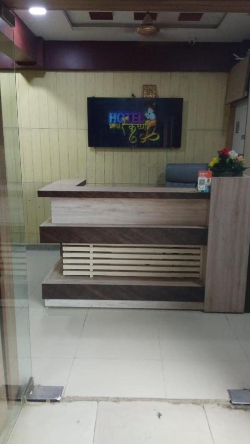 Hotel Shree Krishna Ahmedabad Ngoại thất bức ảnh
